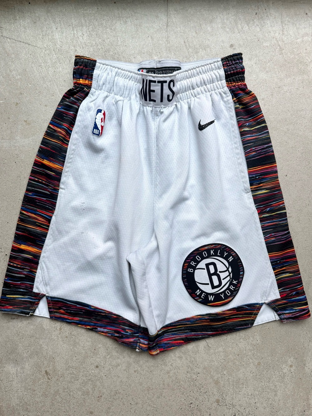 Nike Brooklyn Nets City Edition Swingman Basketball Shorts 30/S